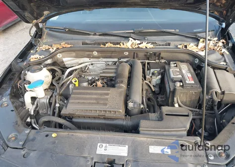 2018 Volkswagen Jetta 1.4T Se/1.4T Wolfsburg Edition z USA, uszkodzony, nr VIN 3VWDB7AJ5JM234903